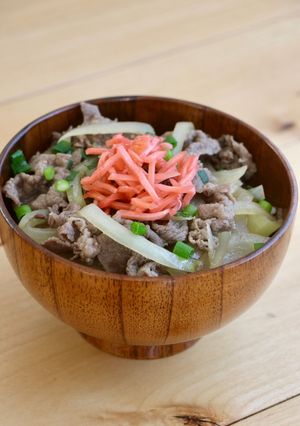 煮込み時間５分！麺つゆDE簡単過ぎる牛丼-レシピのメイン写真