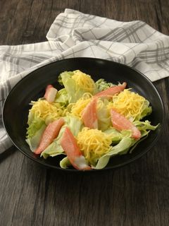 カニカマと錦糸卵のサラダ-レシピのメイン写真