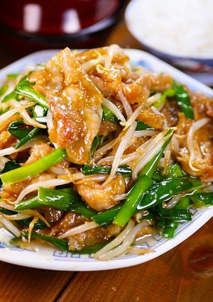 豚ニラもやしのスタミナ生姜焼き定食🤩🍚-レシピのメイン写真