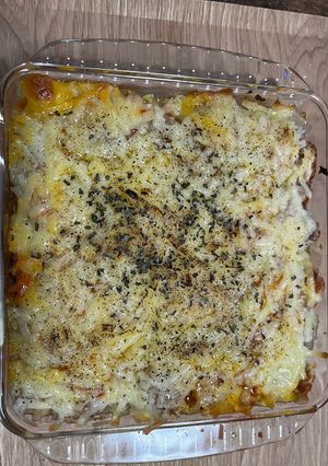 トマトソースいもひき肉パンチーズのなんか-レシピのメイン写真