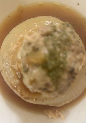 トロ〜新玉ねぎひき肉と丸ごとコンソメ煮😋-レシピのメイン写真