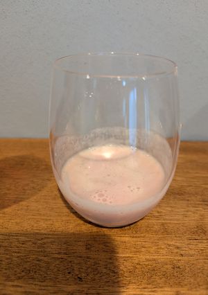 イチゴ甘酒豆乳スムージー-レシピのメイン写真