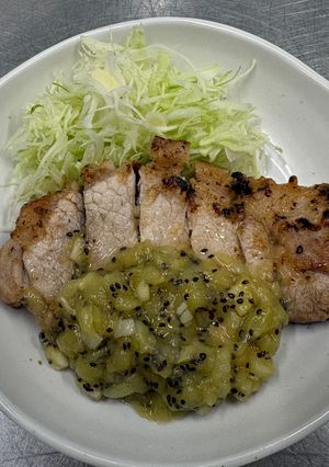 豚肉のソテー　キウイソース-レシピのメイン写真