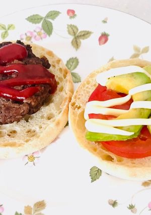 肉肉しい〜挽肉だけハンバーガーマフィン♡-レシピのメイン写真