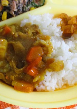 未満児組試食会「ポークカレー」-レシピのメイン写真