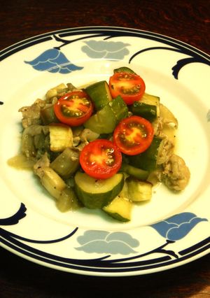 豚肉と夏野菜のピリ辛炒め・ワンパンで簡単-レシピのメイン写真