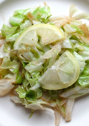 【 キャベツの鶏ガラスープ炒め 〗-レシピのメイン写真