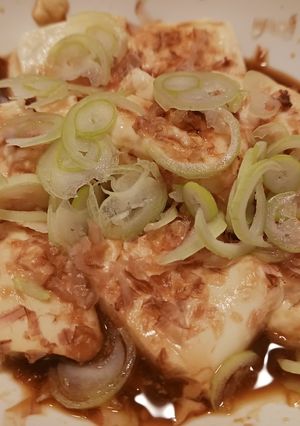 レンジで3分ー麺つゆ煮湯豆腐ー-レシピのメイン写真