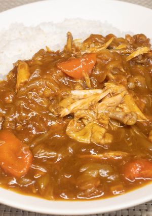 鶏手羽先と玉ねぎの無水カレー-レシピのメイン写真