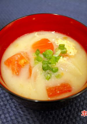 【ごていしゅ麦味噌】トマトと卵の味噌汁-レシピのメイン写真