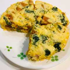 รูปของ タンパク質たっぷり！炊飯器でキッシュ風！