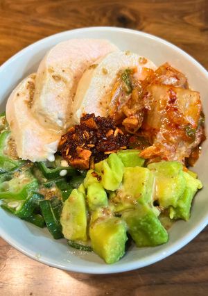 オクラとアボカドの最強美容パワー丼-レシピのメイン写真