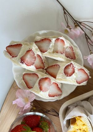 クリームチーズいちごサンド🍓-レシピのメイン写真