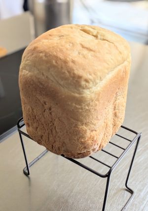 HBで米粉入り豆乳とバターの食パン-レシピのメイン写真