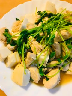 鶏肉と豆苗&豆腐の生姜炒め-レシピのメイン写真