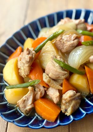 簡単♪コク旨！鶏じゃが／黄金比の肉じゃが-レシピのメイン写真