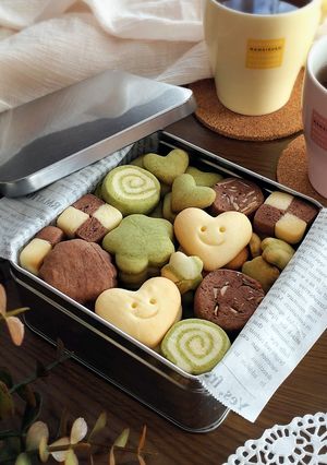米粉で作る☆3種の生地で簡単クッキー缶。-レシピのメイン写真