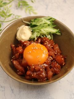 簡単!ピリ辛☆マグロユッケ-レシピのメイン写真