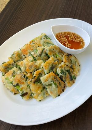 ふわもち♪ニラたっぷり豆腐チヂミ-レシピのメイン写真