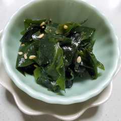 A picture of わかめのナムル(ひしお麹や醤油麹で).