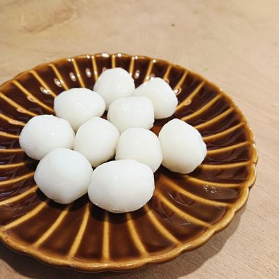 基本からアレンジまで！思わずつくりたくなる「もちもち団子」のレシピ