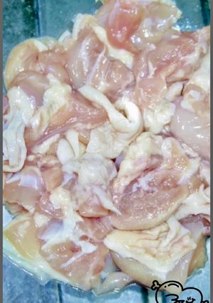 ハンバーグステーキ職人の鶏もも肉の下処理-レシピのメイン写真