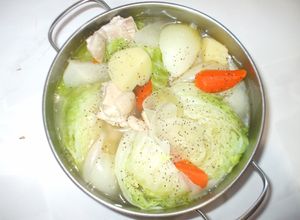 鶏肉じゃが芋ポトフ♪簡単キャベツコンソメ-レシピのメイン写真