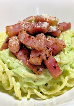 アボカドクリームパスタ-レシピのメイン写真