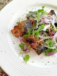 鯖とチーズで旨みアップ♩骨抜きさばサラダ-レシピのメイン写真