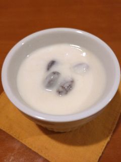 簡単!レーズンヨーグルト🍇-レシピのメイン写真