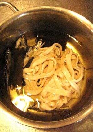 醤油味付け乾麺で作るかけうどん-レシピのメイン写真