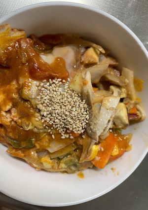 お一人様野菜たっぷりバーベキュー味親子丼-レシピのメイン写真