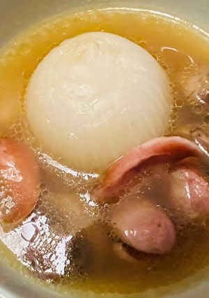 プチ新玉ねぎ&コンソメバタースープ-レシピのメイン写真