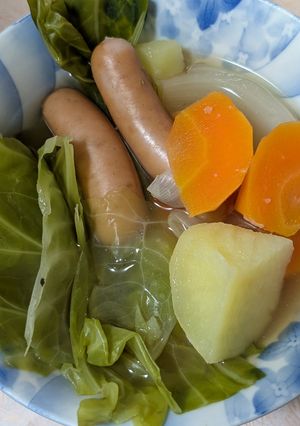 簡単★夕食！オレガノとキャベツ入りポトフ-レシピのメイン写真