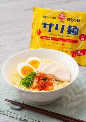 サリ麺とサラダチキンの塩冷やしラーメン-レシピのメイン写真