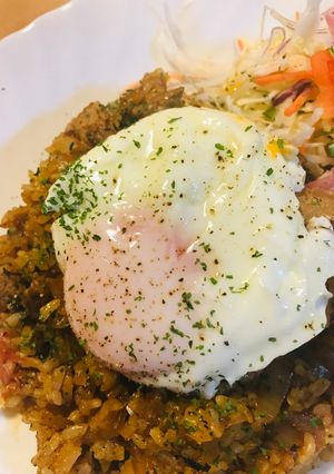 豚ケチャップライス の目玉焼きオムライス-レシピのメイン写真