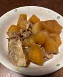 簡単！生姜好き！豚バラ大根の煮物