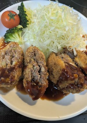 ジューシーで肉肉しい〜牛メンチカツ-レシピのメイン写真