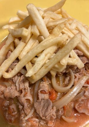 サルタード冷めたポテトが主役のペルー料理-レシピのメイン写真