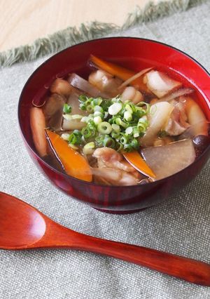【だし醤油】根菜と鶏肉の和風だしスープ-レシピのメイン写真