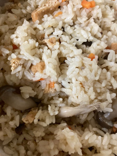土鍋できのこの炊き込みご飯-レシピのメイン写真