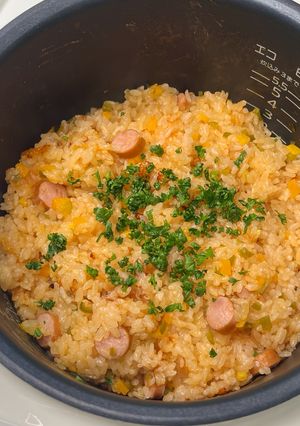 炊飯器にお任せ！チキンライス風ご飯-レシピのメイン写真