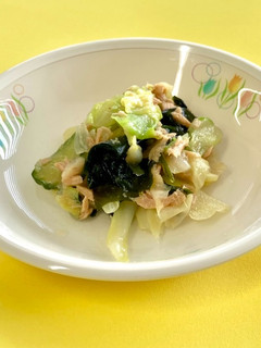 【給食】ツナとわかめのサラダ-レシピのメイン写真