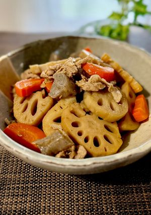 豚肉とレンコンの具沢山な含め煮-レシピのメイン写真