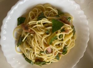 お昼に⑥大葉と梅のさっぱり冷製パスタ-レシピのメイン写真