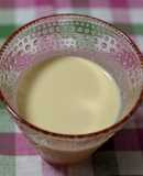 とうもろこしのひげ入冷製スープ