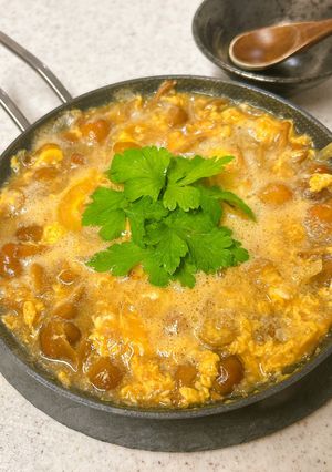 なめこと玉ねぎの卵とじ♪醤油麹でヘルシー-レシピのメイン写真