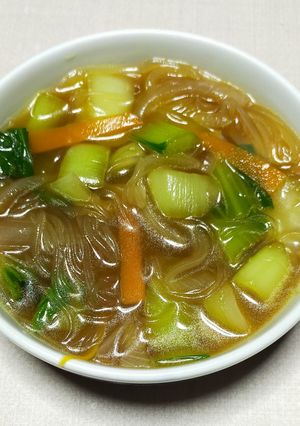 中華三昧(醤油)風♪チンゲン菜春雨スープ-レシピのメイン写真