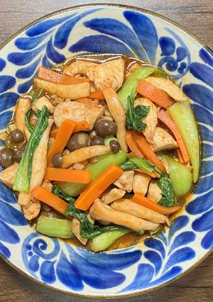 鶏肉とチンゲン菜のオイスターソース炒め-レシピのメイン写真