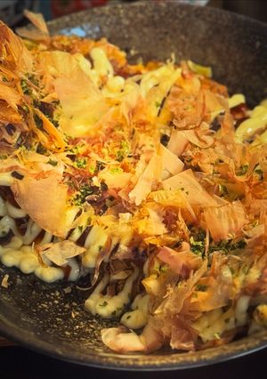 外カリ中ふわ☆薄力粉+米粉+片栗粉でお好み焼き-レシピのメイン写真